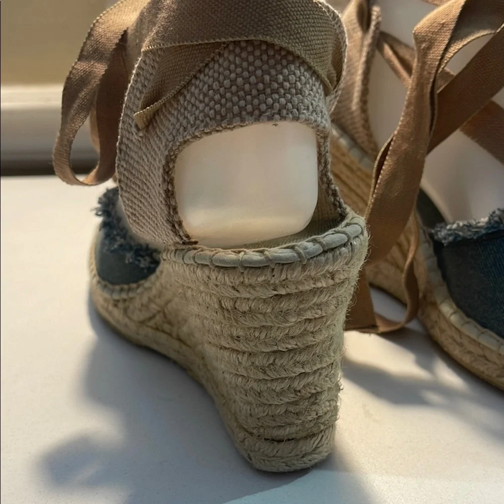 American Eagle Denim Blue and Tan Espadrille Slip-Ons - Picture 8 of 16